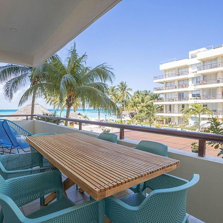 Ixchel Beach Hotel Isla Mujeres Ruang foto