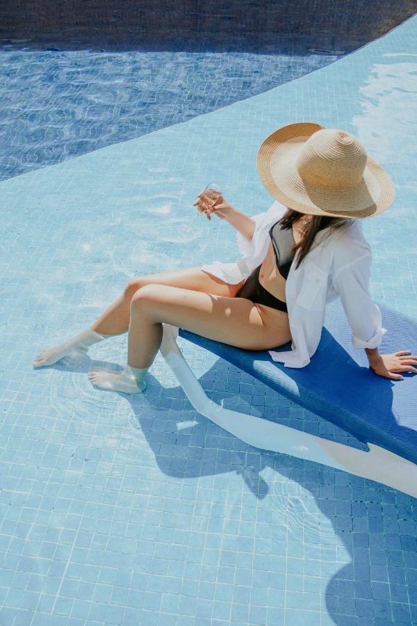 Ixchel Beach Hotel Isla Mujeres Bagian luar foto