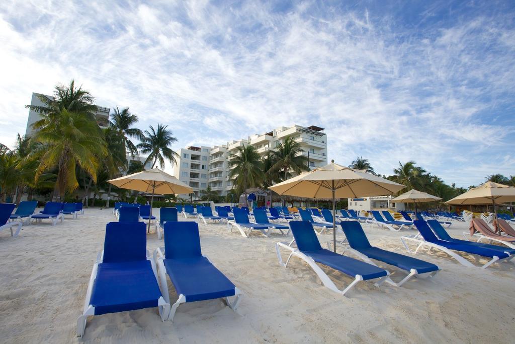 Ixchel Beach Hotel Isla Mujeres Bagian luar foto